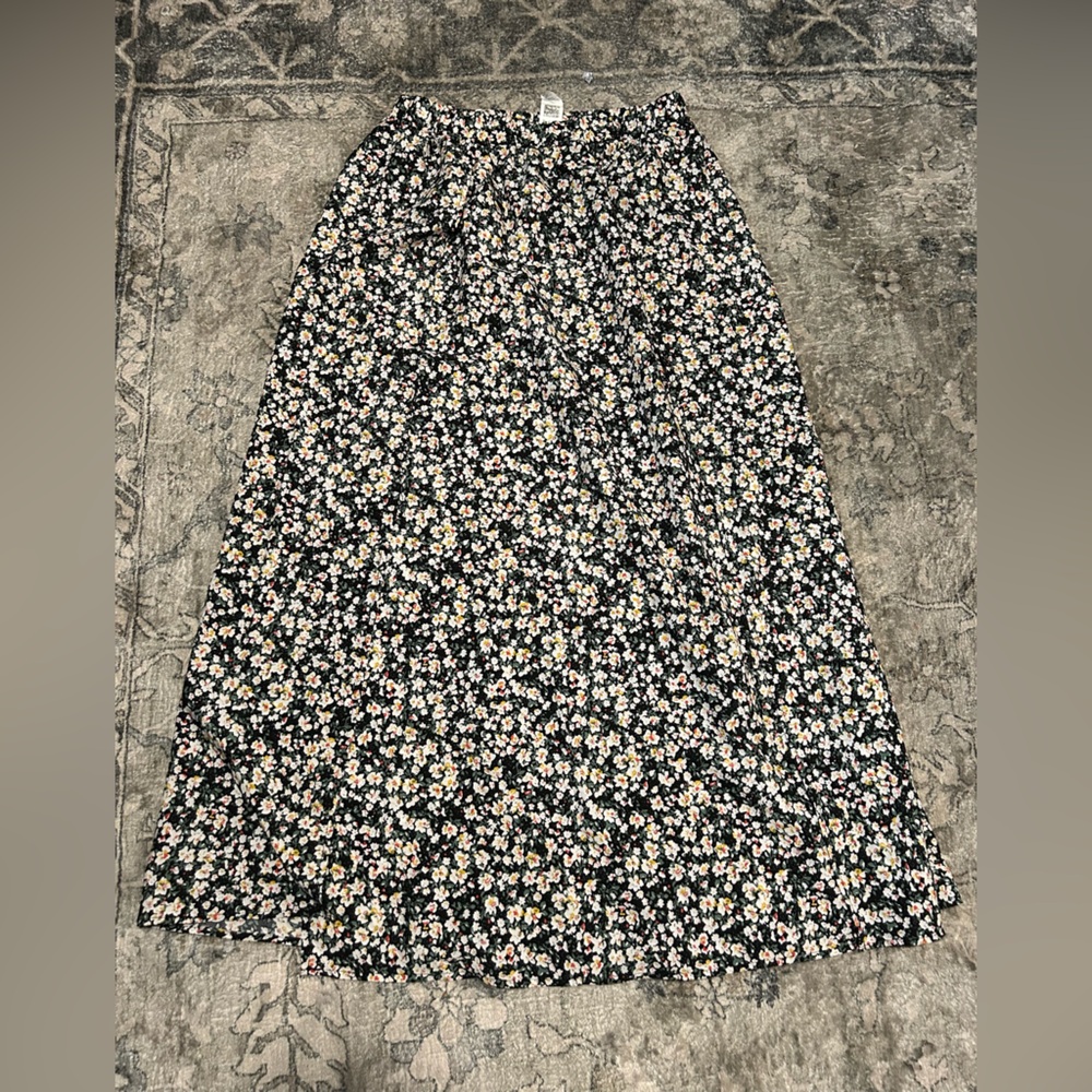 SHEIN Black Floral Print Skirt